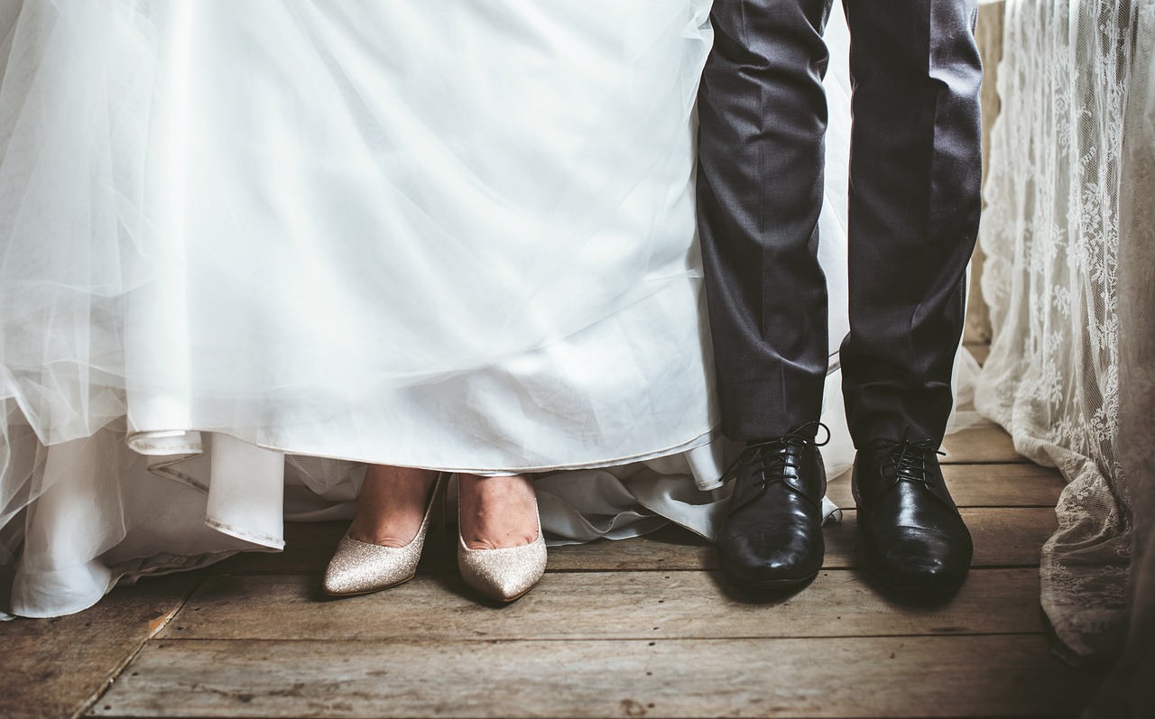 Organizacja wesela – warto pamiętać o sali weselnej i zdrowym dystansie