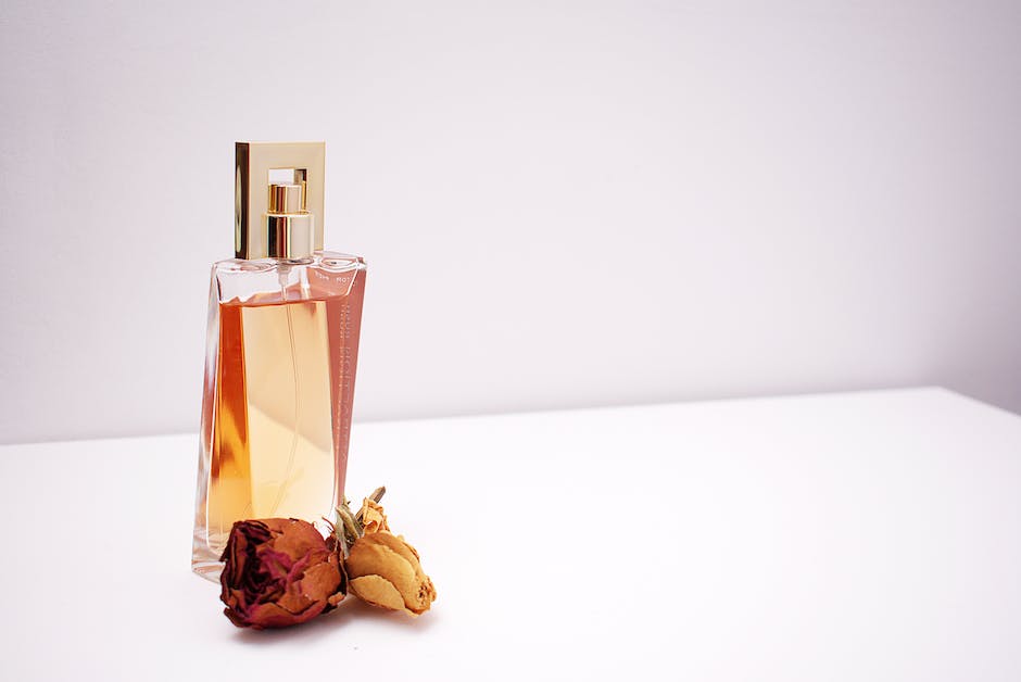 Czy perfumy mają datę ważności? Odpowiadamy